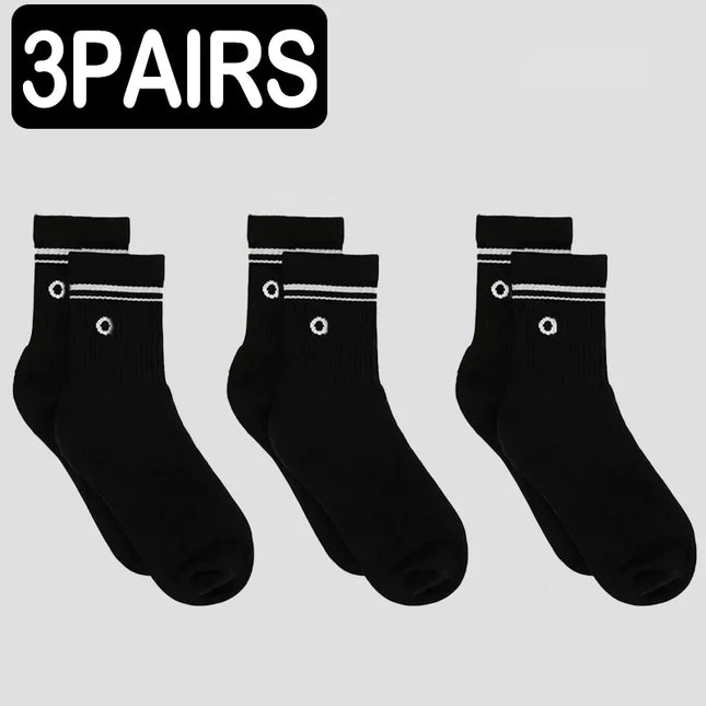 4 Pairs Fashion Alphabet Printed Yoga Mid Tube Socks Unisex Pure Cotton Sweat Absorbing Breathable Classic Outdoor Leisure Daily