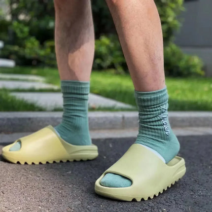 Hot Coconut Slippers Cloud Thick-soled Sandals Summer Fashion Soft Bottom Beach Men Slippers Women's Sandals EVA Slides