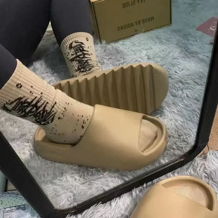 Hot Coconut Slippers Cloud Thick-soled Sandals Summer Fashion Soft Bottom Beach Men Slippers Women's Sandals EVA Slides